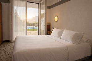 Economy Double Room, 1 Double Bed, Pool View | Free WiFi