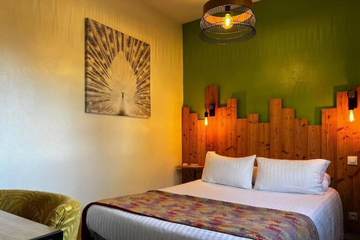 Standard Double Room, Mountain View | Free WiFi