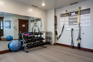 Kondominium, 3 kamar tidur | Fasilitas kebugaran