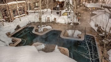 Condo, 3 Bedrooms | Pool