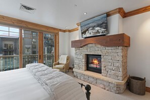 Condo, 4 Bedrooms | 4 bedrooms, laptop workspace, free WiFi - 4 Bed 3.5 Bath Deer Valley Ski-in/ski-out 4 Bedroom Condo (Park City)