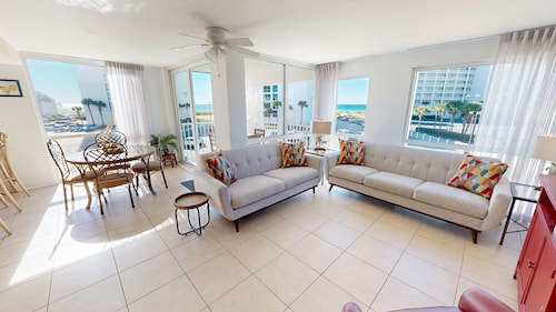 Shoreline Towers 3036 3 Bedroom Condo