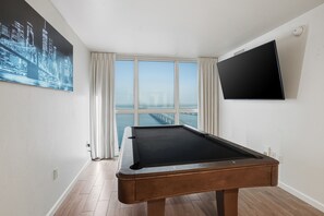 Appart'hôtel, 2 chambres | Salle de jeux