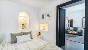 2 bedrooms, iron/ironing board, WiFi, bed sheets - Dionysos Wine Authentic Stay 2 Bd Santorini Home (Santorini)