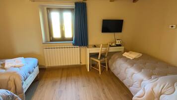 Classic-Dreibettzimmer | Kostenloses WLAN