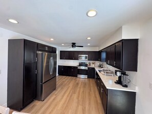 Microwave, oven, stovetop, dishwasher