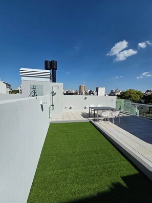 Outdoor dining - Urbana Domus Cabrera 402. (Buenos Aires)
