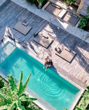 Udendørs pool