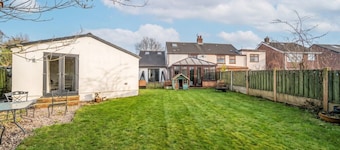 Wood burner, two lounges and a large garden for up to 8 guests