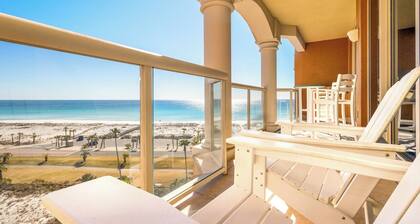 7th-Floor Gulf-Front Sky Home with Bunks, Sleeper & Resort Amenities