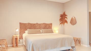 Kahden hengen deluxe-huone, näköala pihalle | Ilmainen Wi-Fi