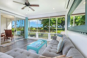 Smart TV - Located on Makai Golf Course - Emmalani Court 314 (Princeville)