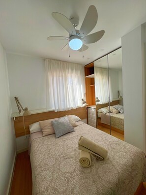 1 bedroom, iron/ironing board, Internet, bed sheets - Congreso Apartment - Central by Residea (Torremolinos)