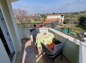 Studio ((A1) Studio Apartment with Terrace) | Terrace/patio - Apartments Lighthouse (Fazana)