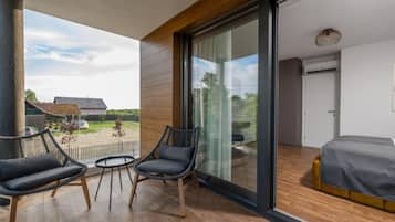 Apartment (Two Bedroom Apartment with terrace an) | Terrace/patio