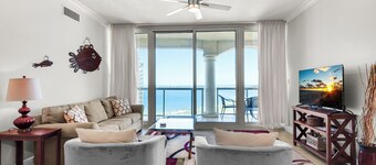 🌞🌊Water Views + Resort Amenities | Steps to the Beach | Portofino 3-1705