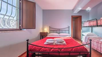 Værelse til 4 personer | Gratis Wi-Fi