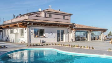 AuĂenpool (je nach Saison geöffnet)