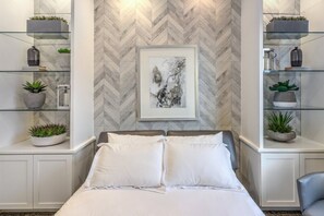 1 bedroom, WiFi, bed sheets - Luxury Seven Hills Escape - 1BR, Pool & Garage (Henderson)