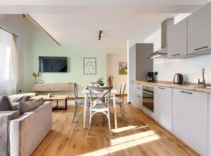 アパートメント (Duplex Apartment with Sea View) | 専用キッチン | 冷蔵庫