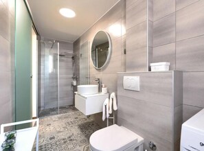 Apartment (Duplex Apartment with Sea View) | Bathroom - Apartment Zanet (Fazana)