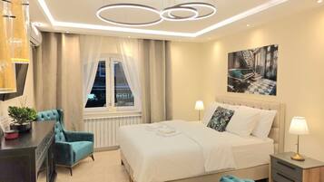 1 bedroom, iron/ironing board, WiFi, bed sheets