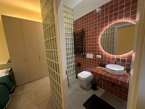Apartment (1 Bedroom) | Badezimmer