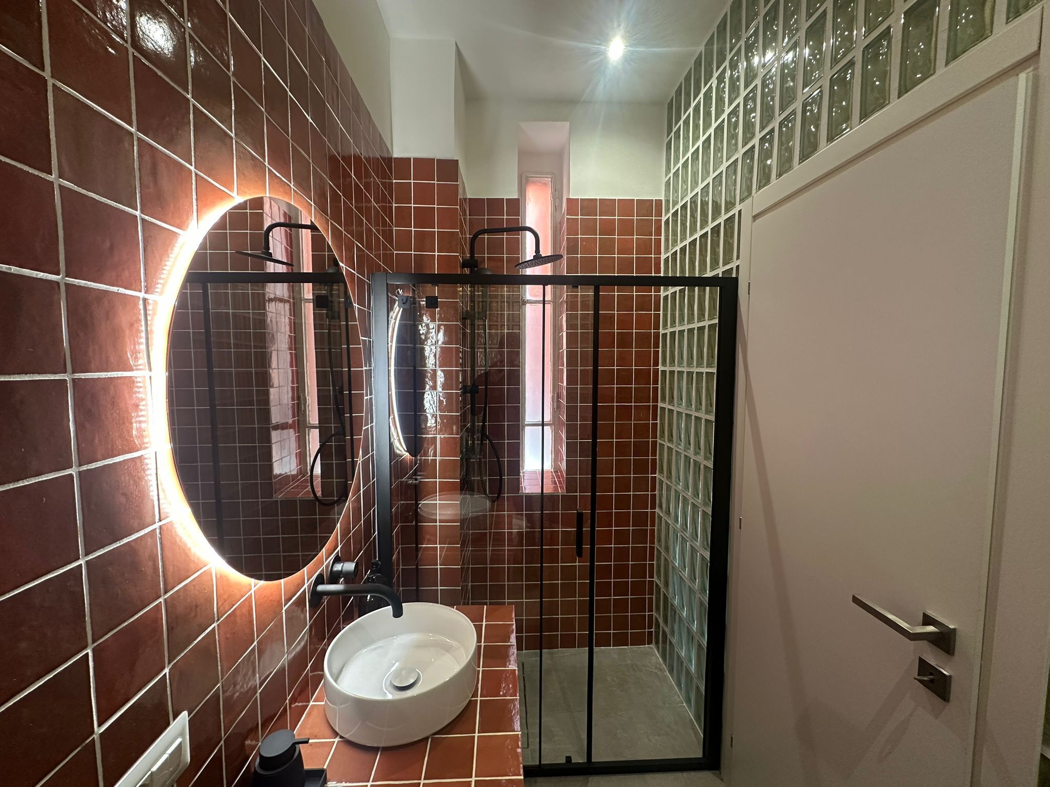 Appartement (1 Bedroom) | Salle de bain