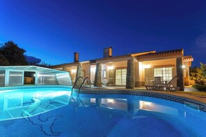 A heated pool - Casa Cor de Rosa, V3 with heated pool (Alvor)