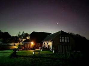 Exterior - The A Barn - Houghton -  a barn conversion that sleeps 6 guests  in 3 bedrooms (Houghton)