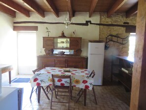 Dining - Water mill outbuilding near Sarlat la Canéda (Saint-Vincent-le-Paluel)
