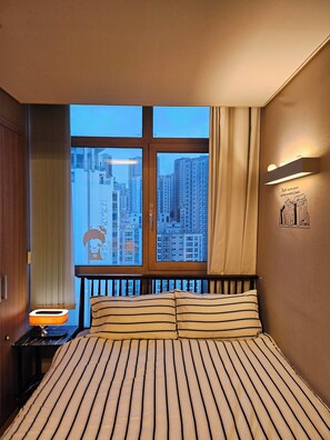 1 bedroom, desk, iron/ironing board, free WiFi