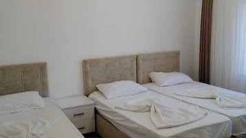 Classic Apartment, Garden View