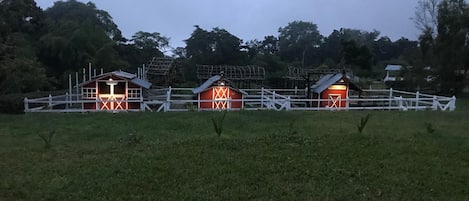 Talo, 3 makuuhuonetta, esteetön, näköala puutarhaan | Ulkopuoli