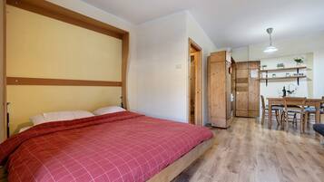 1 室のベッドルーム、WiFi、ベッドシーツ