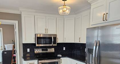 Lovely 3-bedroom house with AC in charming Sweetwater