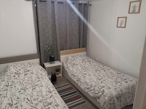 2 chambres, Wi-Fi gratuit, draps fournis
