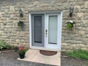 Kamer, 2 slaapkamers, privézwembad, uitzicht op tuin | Details aan de buitenkant