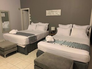 Camera, 2 camere da letto, piscina privata, vista giardino | 2 camere