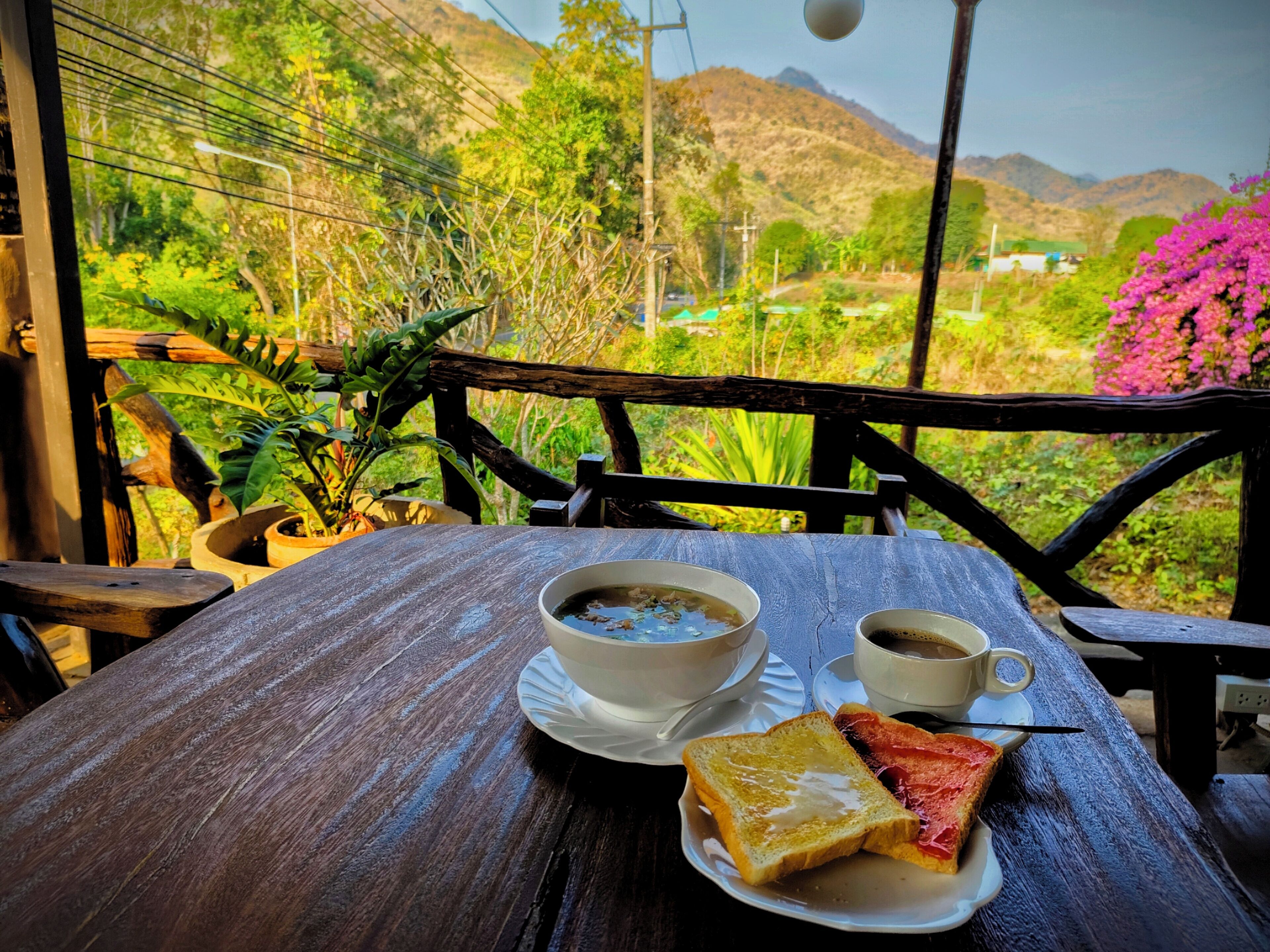 รวมอาหารเช้าแบบท้องถิ่น ทุกวัน