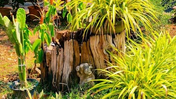 Triple Room, Garden View | Exterior detail