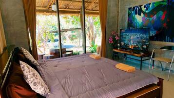 Double Room, Garden View | Desk, laptop workspace, free WiFi