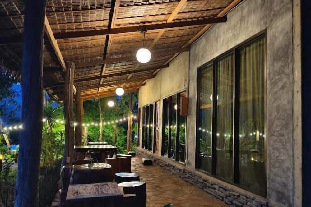 Phakphing Erawan Homestay
