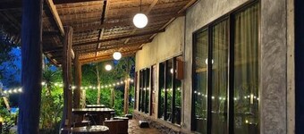 帕克平爱侣湾民宿