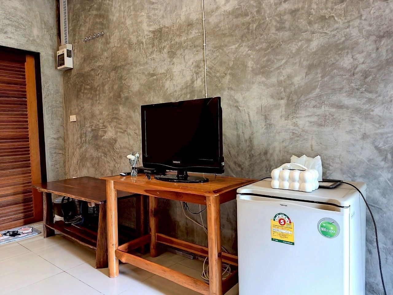 المنشأة من الداخل