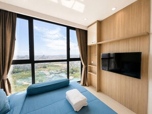 Shared Dormitory, 1 Bedroom | 1 bedroom - Room-sea View Room - Infinity Pool Near (Pattaya)