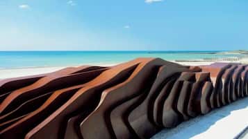 Apartment, 1 Bedroom, Smoking, Balcony | Beach