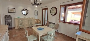 Smart TV de 30 pulgadas con canales digitales y piso con calefacción 