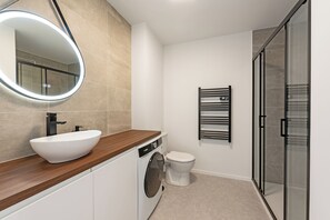 Shower, hair dryer, towels, toilet paper - Studio Opale - Centre - Albi (Albi)