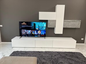 Interior - Turin Urban Marble Suite (TORINO)
